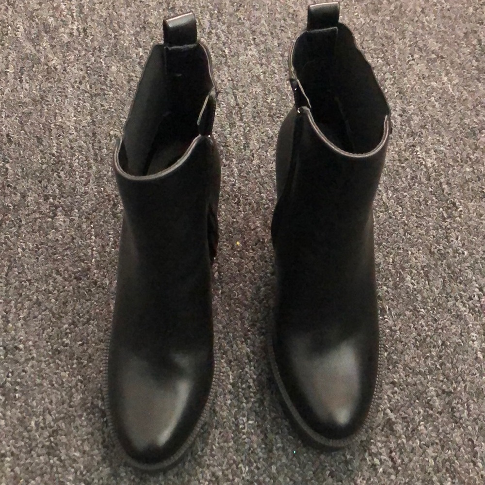 Black Boots